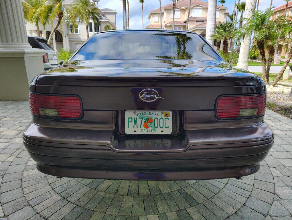 Chevrolet-Impala-1995-Sedan-20
