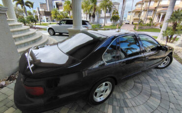 Chevrolet-Impala-1995-Sedan-4