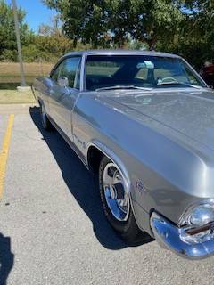 Chevrolet-Impala-2dr.-ht.-1965-silver-1