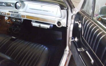 Chevrolet-Impala-2dr.-ht.-1965-silver-10