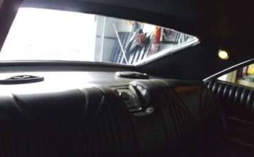 Chevrolet-Impala-2dr.-ht.-1965-silver-11