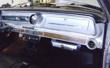 Chevrolet-Impala-2dr.-ht.-1965-silver-12