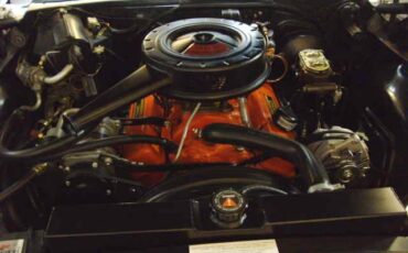 Chevrolet-Impala-2dr.-ht.-1965-silver-13