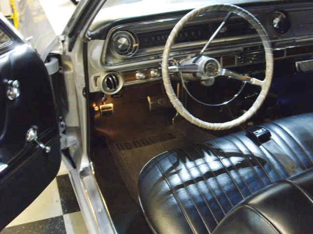 Chevrolet-Impala-2dr.-ht.-1965-silver-7