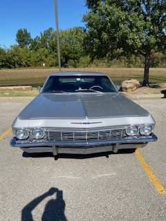 Chevrolet-Impala-2dr.-ht.-1965-silver