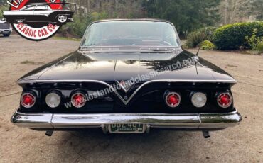 Chevrolet-Impala-Bubble-Top-1961-10