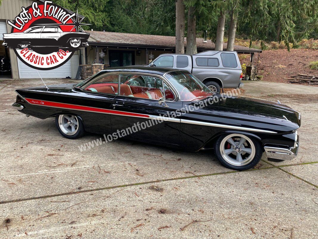 Chevrolet-Impala-Bubble-Top-1961-16