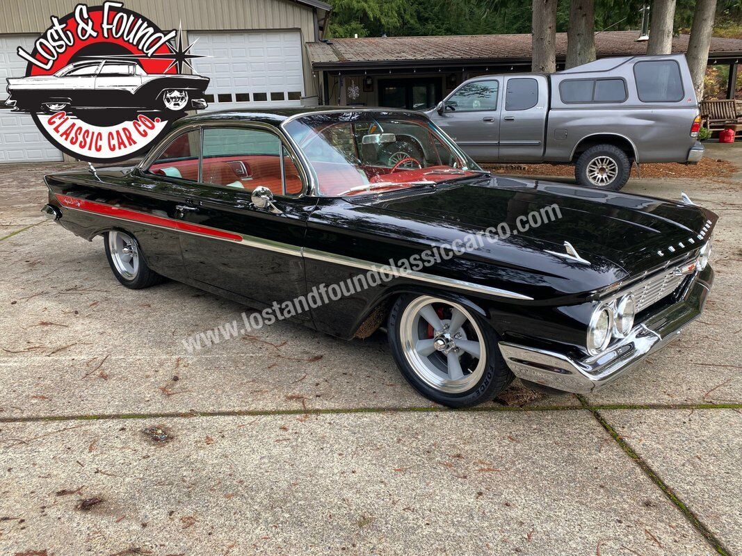 Chevrolet-Impala-Bubble-Top-1961-17