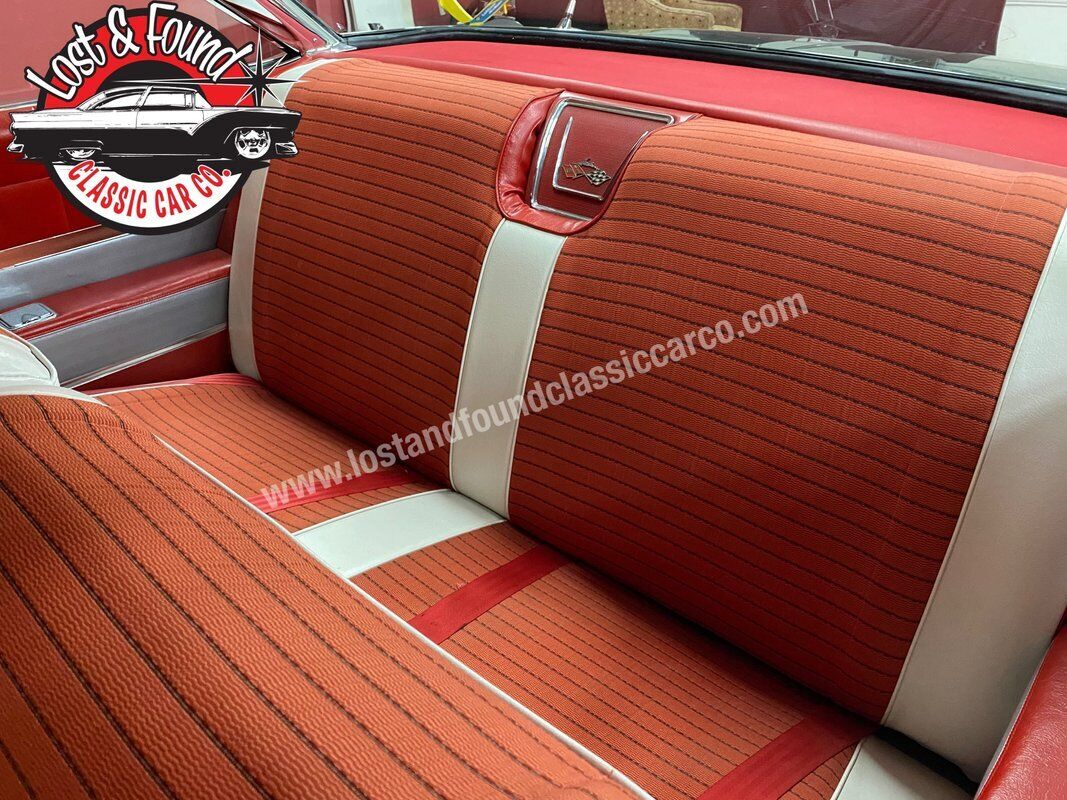 Chevrolet-Impala-Bubble-Top-1961-27