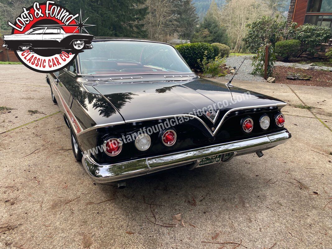 Chevrolet-Impala-Bubble-Top-1961-8