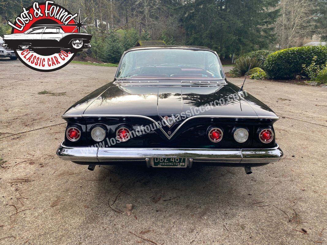 Chevrolet-Impala-Bubble-Top-1961-9