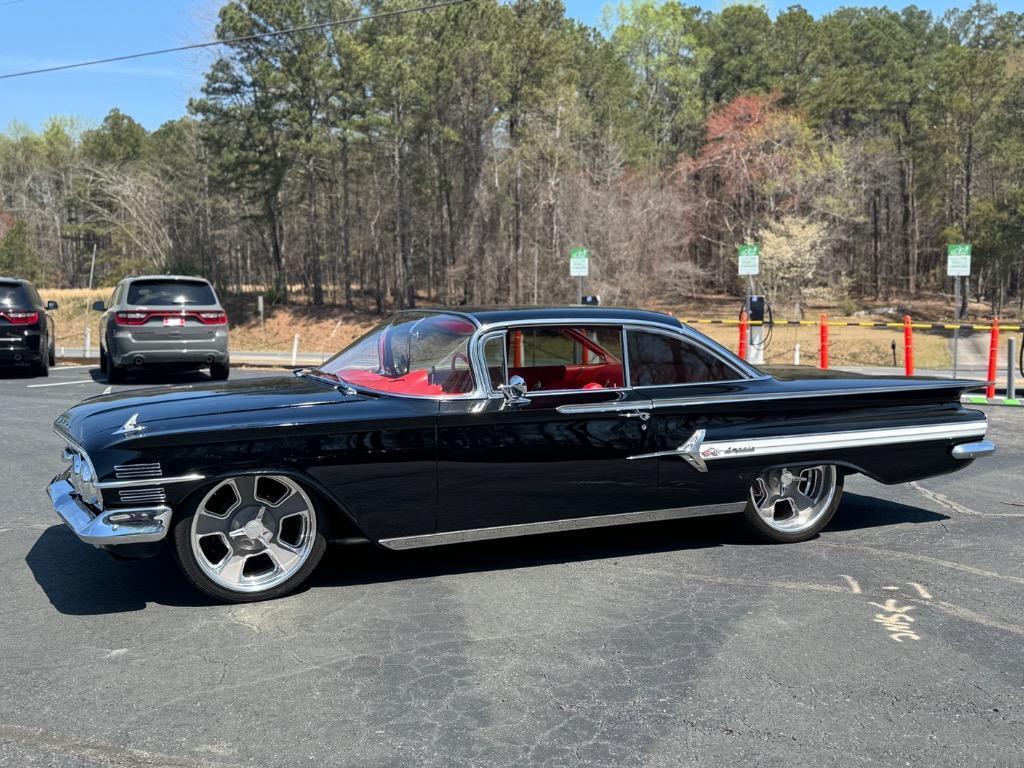 Chevrolet-Impala-Resto-mod-fuel-injected-1960-1