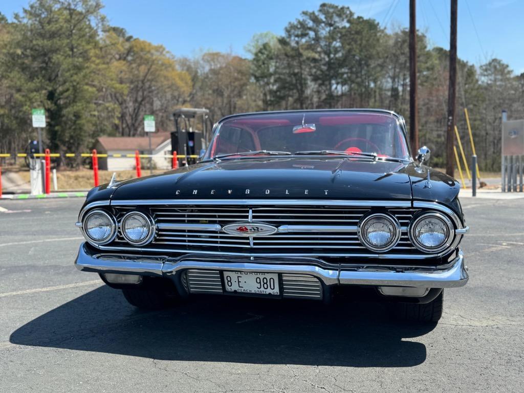 Chevrolet-Impala-Resto-mod-fuel-injected-1960-12