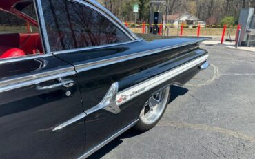 Chevrolet-Impala-Resto-mod-fuel-injected-1960-22