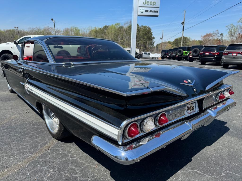 Chevrolet-Impala-Resto-mod-fuel-injected-1960-25