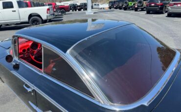 Chevrolet-Impala-Resto-mod-fuel-injected-1960-26