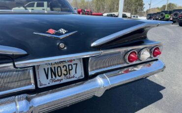 Chevrolet-Impala-Resto-mod-fuel-injected-1960-28