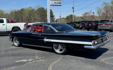 Chevrolet-Impala-Resto-mod-fuel-injected-1960-3