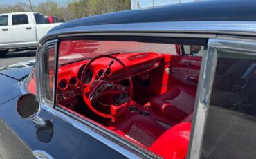 Chevrolet-Impala-Resto-mod-fuel-injected-1960-35