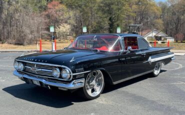 Chevrolet-Impala-Resto-mod-fuel-injected-1960