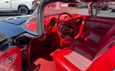 Chevrolet-Impala-Resto-mod-fuel-injected-1960-38