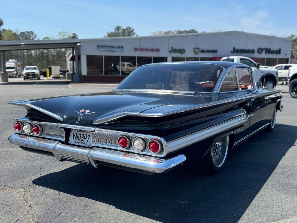 Chevrolet-Impala-Resto-mod-fuel-injected-1960-7