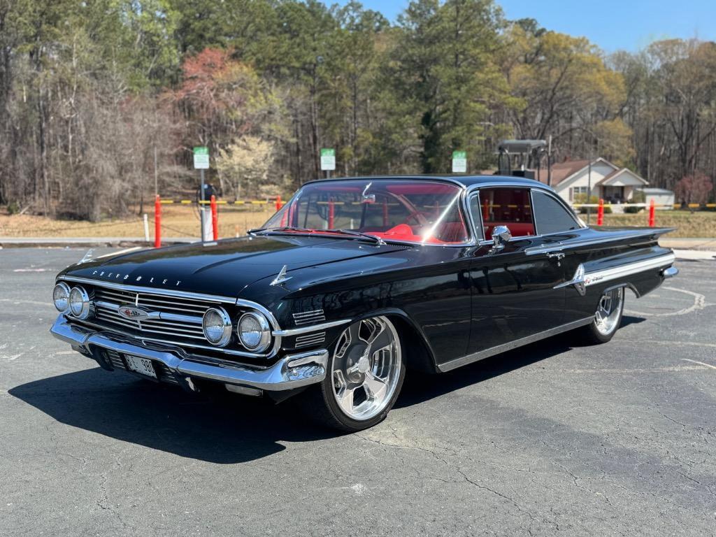 Chevrolet Impala Resto mod fuel injected 1960 --