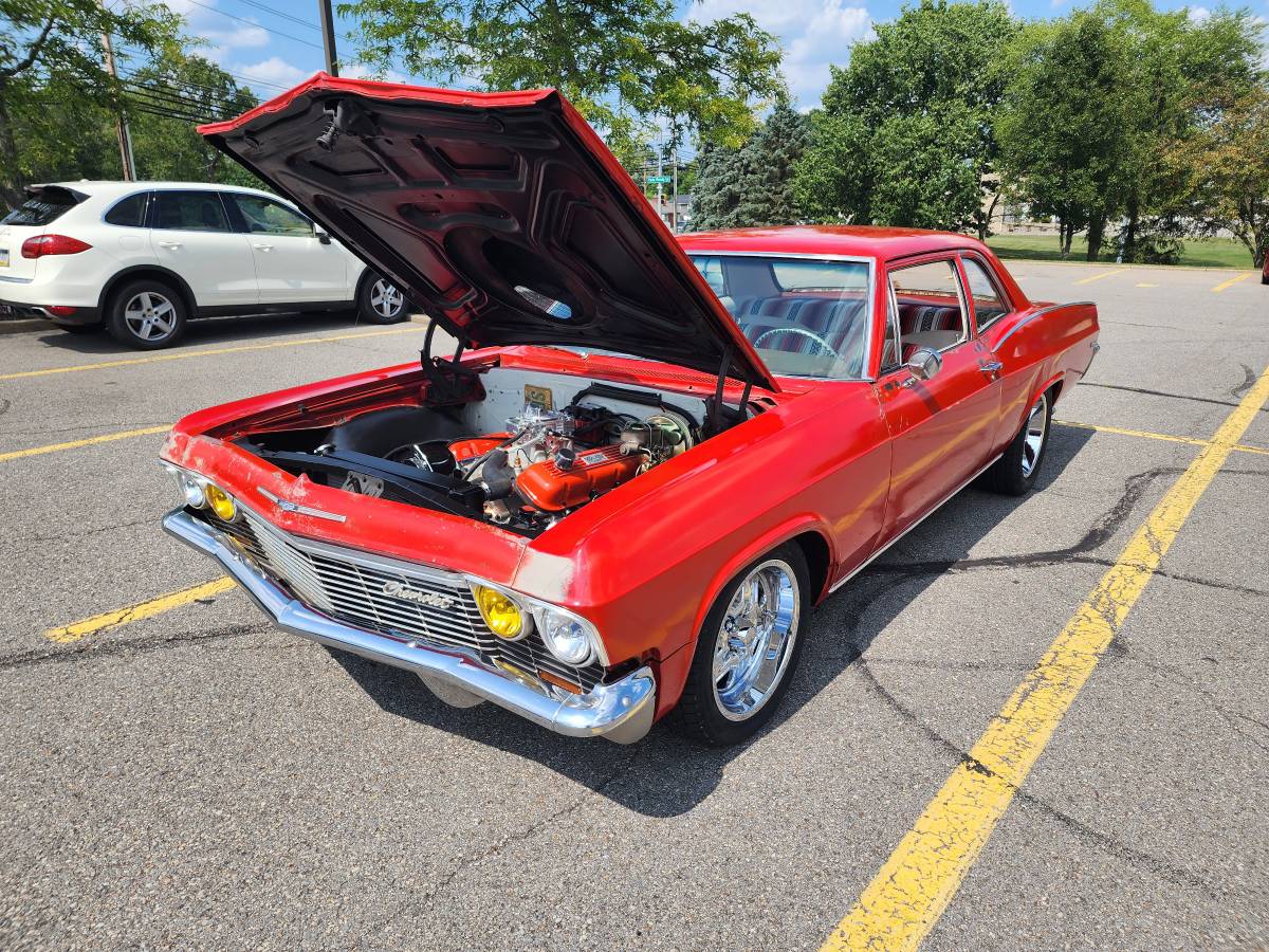 Chevrolet-Impala-biscayne-1965-red-1