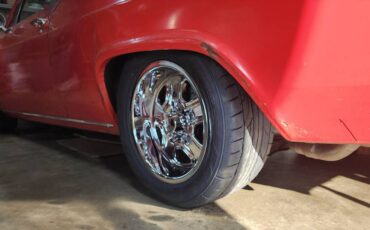 Chevrolet-Impala-biscayne-1965-red-13