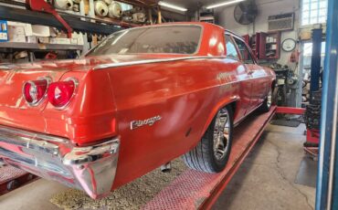 Chevrolet-Impala-biscayne-1965-red-21