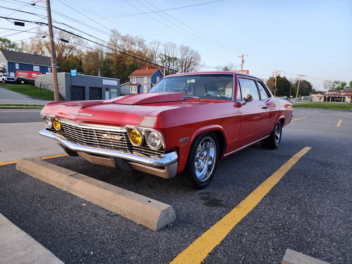 Chevrolet-Impala-biscayne-1965-red-23