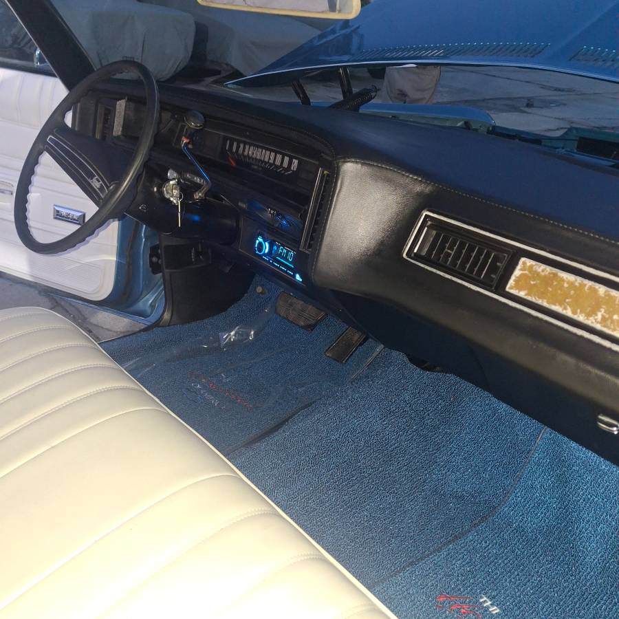 Chevrolet-Impala-convertible-1971-blue-17