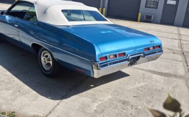 Chevrolet-Impala-convertible-1971-blue-2