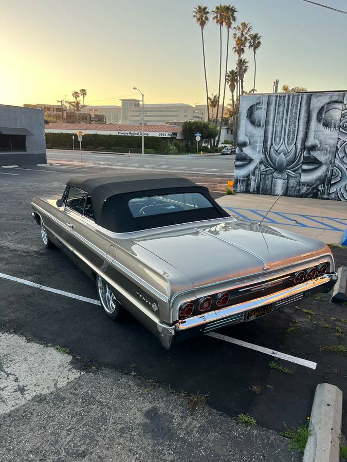Chevrolet-Impala-convertible-ss-1964-silver-10
