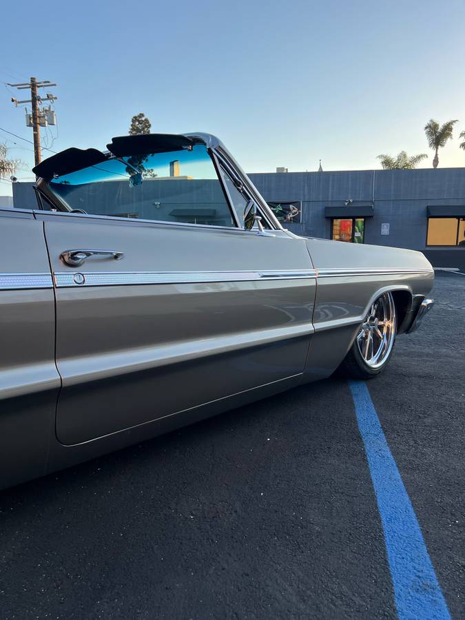 Chevrolet-Impala-convertible-ss-1964-silver-18