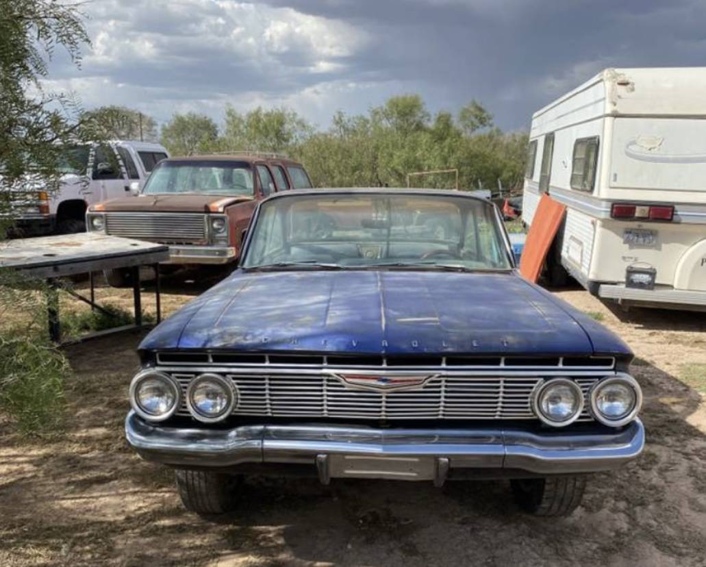 Chevrolet-Impala-quotbubble-top.quot-1961-1