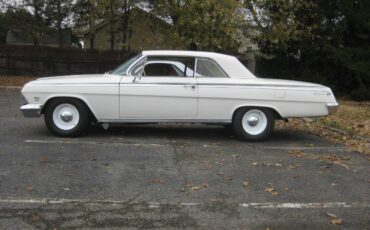 Chevrolet-Impala-ss-1962-white-6