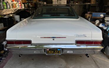 Chevrolet-Impala-ss-1966-white-10