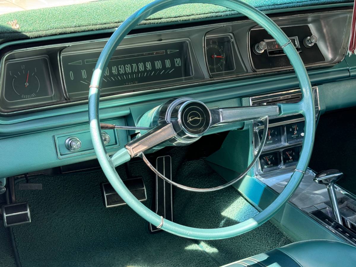 Chevrolet-Impala-ss-1966-white-7