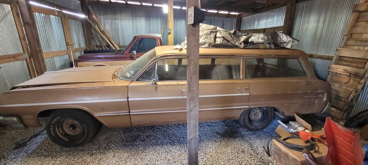 Chevrolet-Impala-station-wagon-1964-4