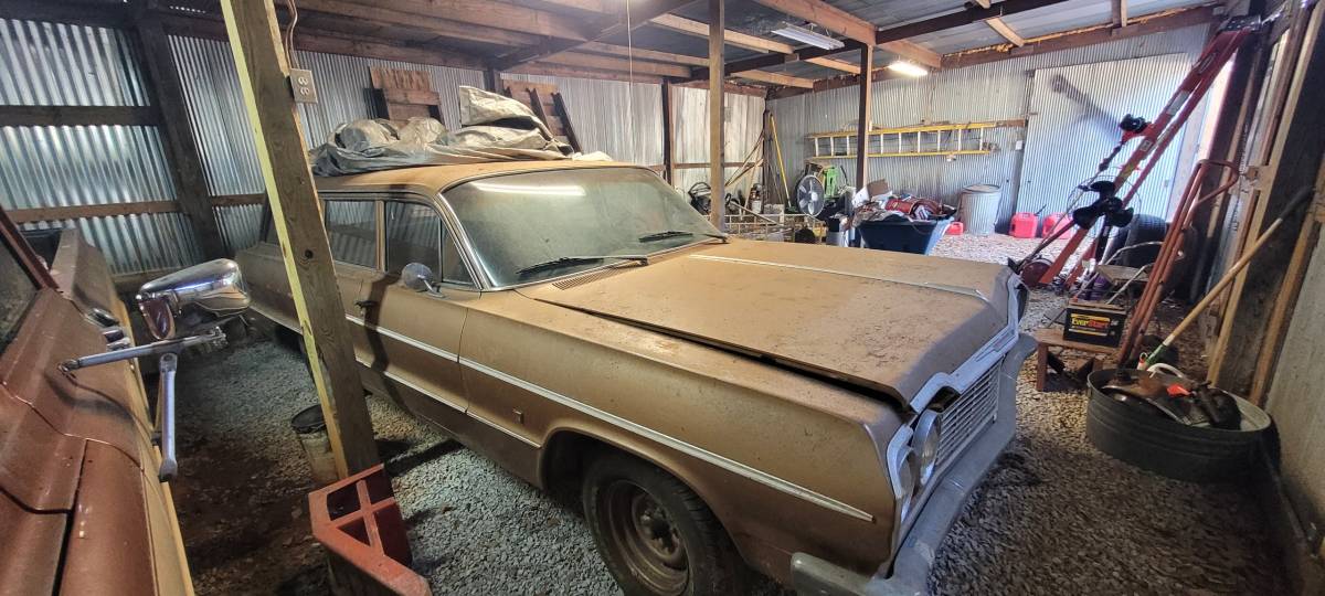 Chevrolet-Impala-station-wagon-1964-5
