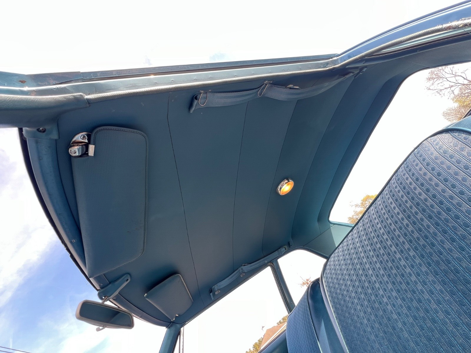 Chevrolet-ImpalaCapriceBelaire-Biscayne-1968-Coupe-22