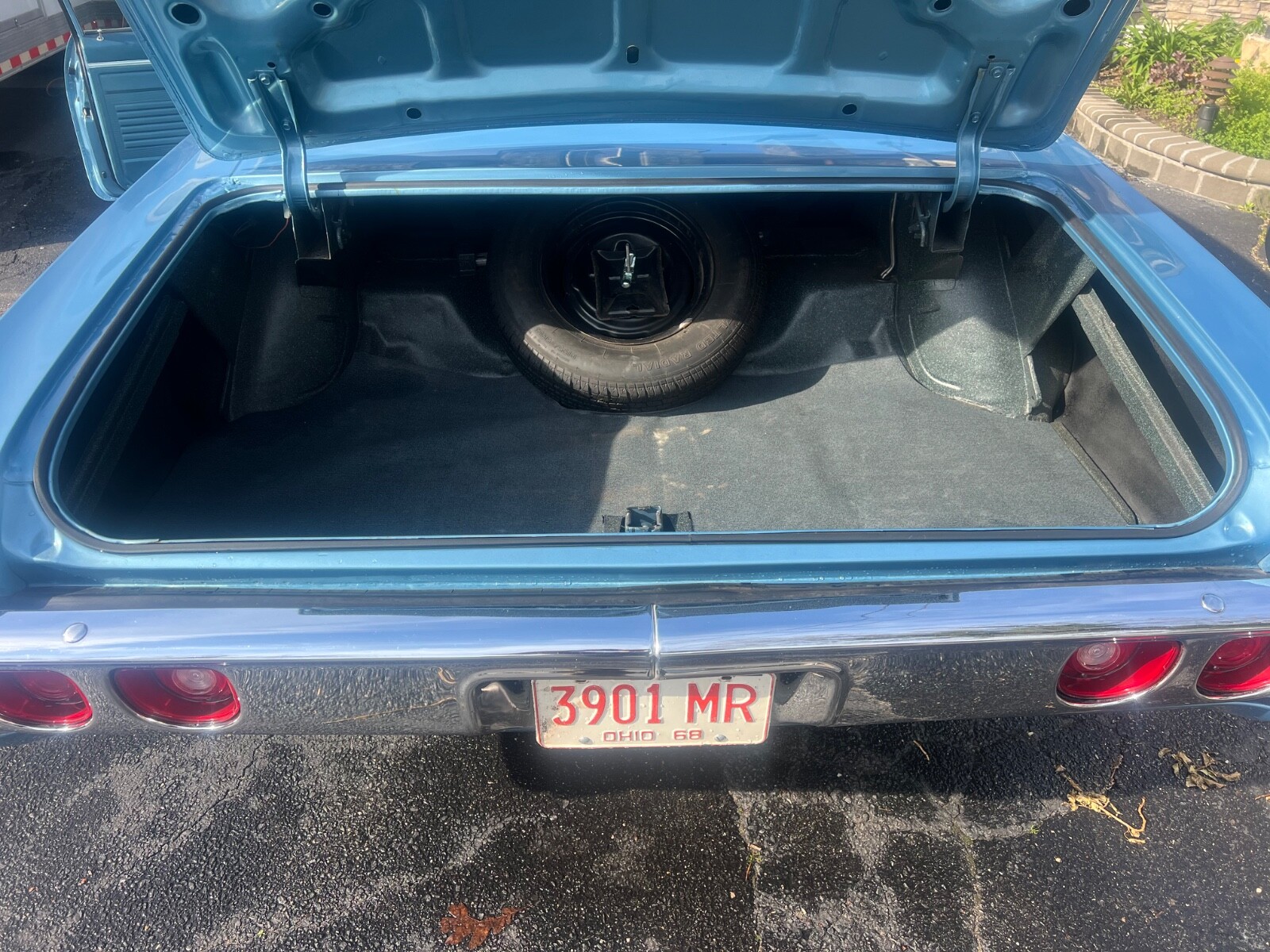 Chevrolet-ImpalaCapriceBelaire-Biscayne-1968-Coupe-26