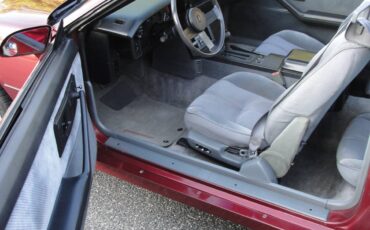 Chevrolet-Iroc-z-28-1986-5