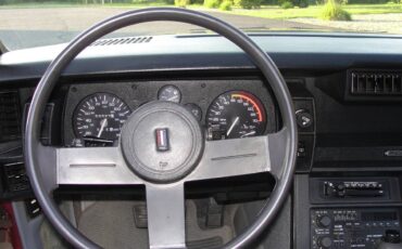 Chevrolet-Iroc-z-28-1986-8