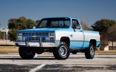 Chevrolet-K-10-1986-2D-Standard-Cab-1