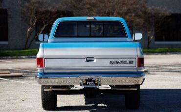 Chevrolet-K-10-1986-2D-Standard-Cab-12