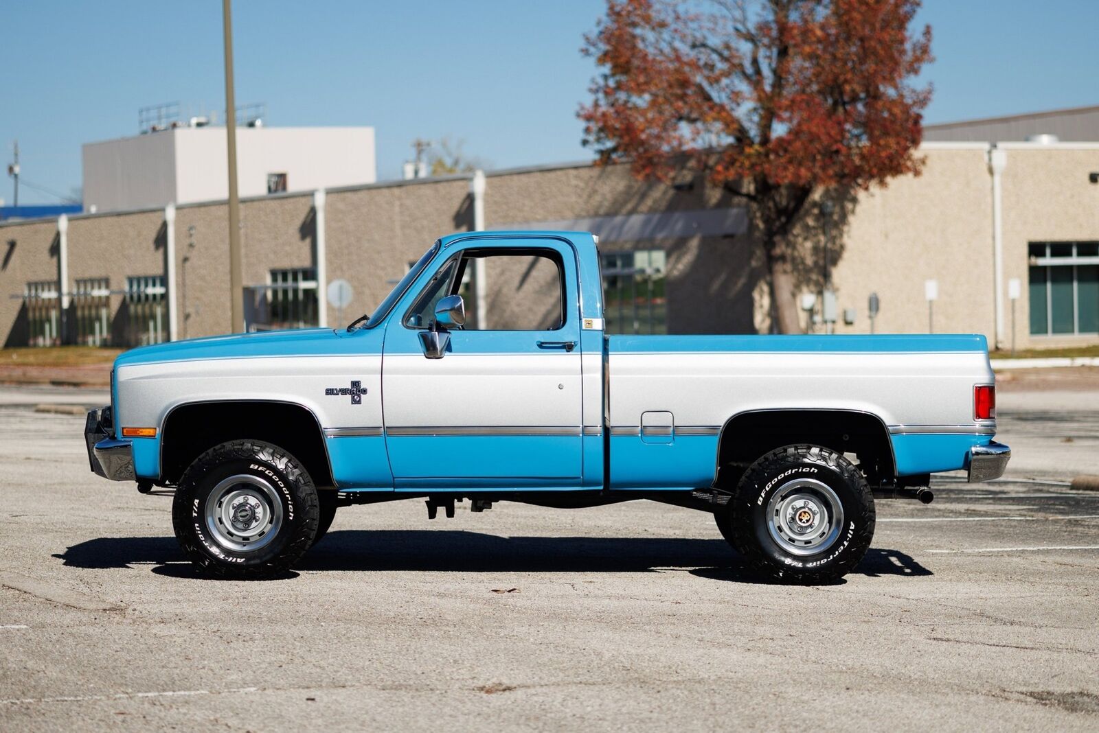 Chevrolet-K-10-1986-2D-Standard-Cab-16