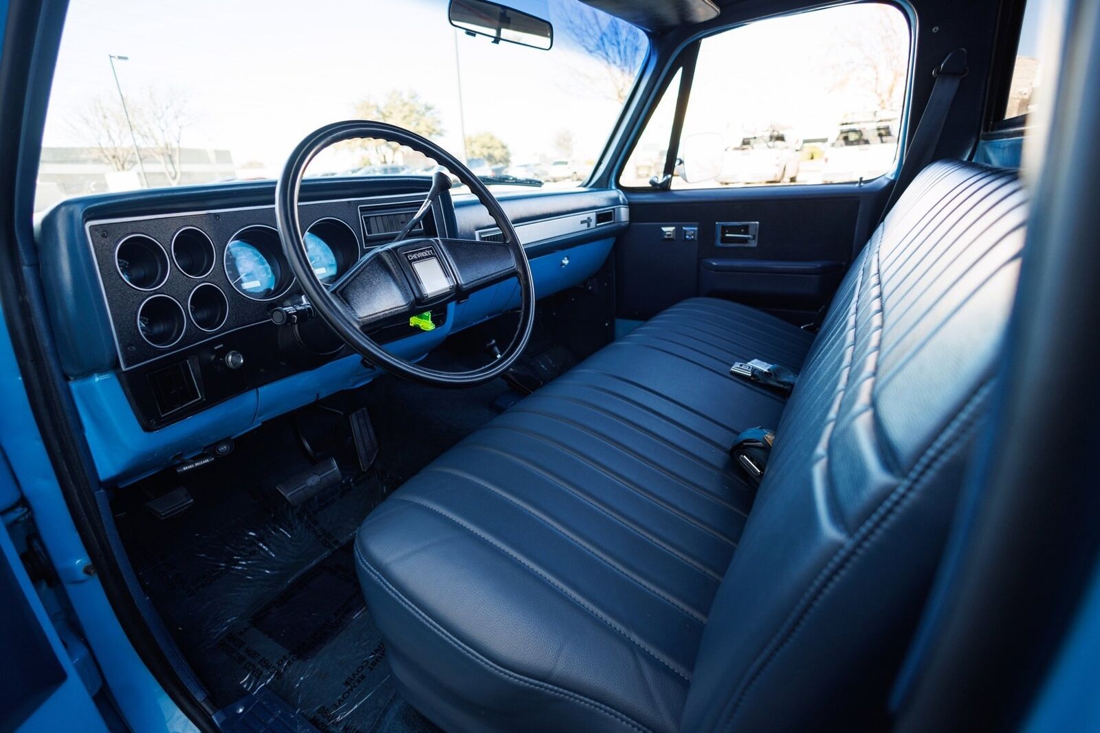 Chevrolet-K-10-1986-2D-Standard-Cab-28