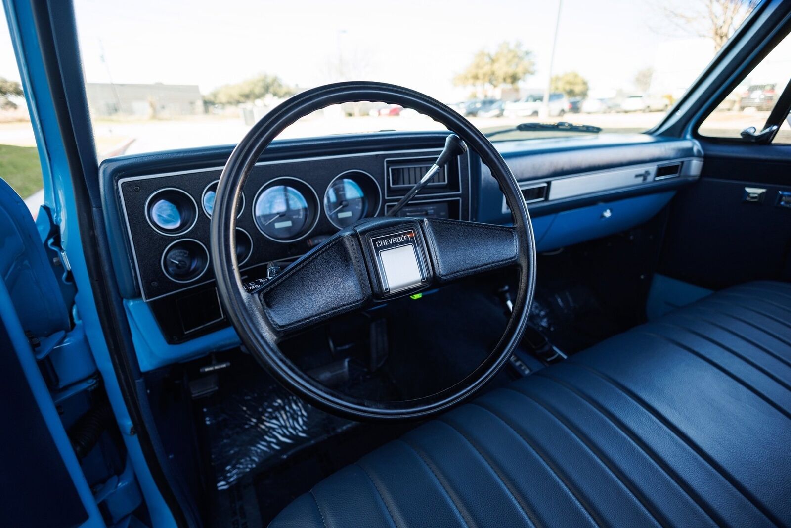 Chevrolet-K-10-1986-2D-Standard-Cab-30